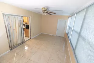6717 NW 59th St, Tamarac, FL 33321 - Photo 5