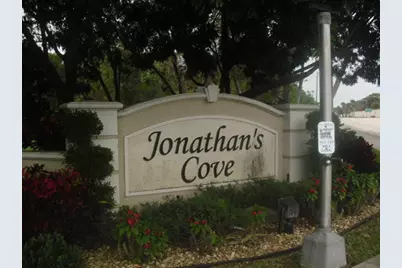 4616 Palmbrooke Circle, West Palm Beach, FL 33417 - Photo 1