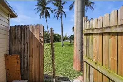 5301 SW 29th Way, Fort Lauderdale, FL 33312 - Photo 45