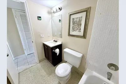 79 Lyndhurst D, Deerfield Beach, FL 33442 - Photo 13