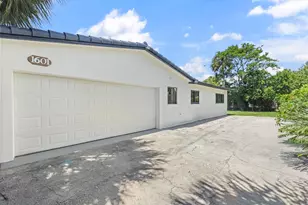 1601 Seabreeze Blvd, Fort Lauderdale, FL 33316 - Photo 33