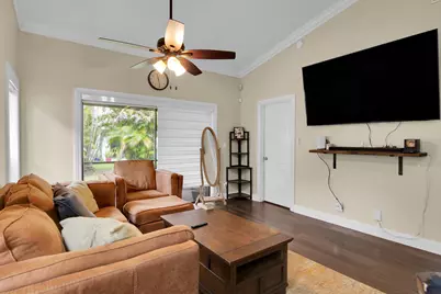 8203 NW 100th Way, Tamarac, FL 33321 - Photo 13
