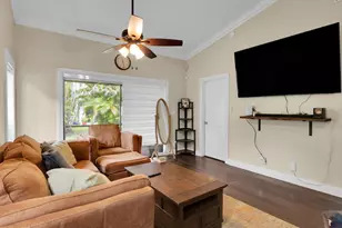 8203 NW 100th Way, Tamarac, FL 33321 - Photo 13