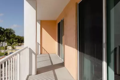 802 W Windward Way #311, Lantana, FL 33462 - Photo 11