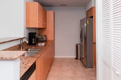 802 W Windward Way #311, Lantana, FL 33462 - Photo 5