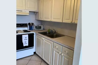 210 Horizon Street E, Boynton Beach, FL 33435 - Photo 11