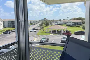 210 Horizon St E, Boynton Beach, FL 33435 - Photo 11