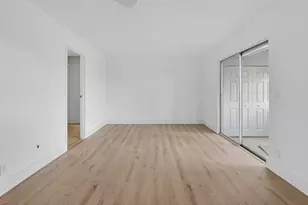 155 Seville G, Delray Beach, FL 33446 - Photo 7