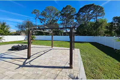 763 SW Hogan Street, Port Saint Lucie, FL 34983 - Photo 19