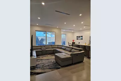 2275 SE 7th Street, Pompano Beach, FL 33062 - Photo 3