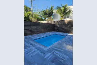 2275 SE 7th Street, Pompano Beach, FL 33062 - Photo 15