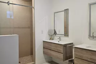 2275 SE 7th St, Pompano Beach, FL 33062 - Photo 9