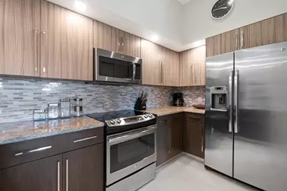 11730 St Andrews Place #302, Wellington, FL 33414 - Photo 3