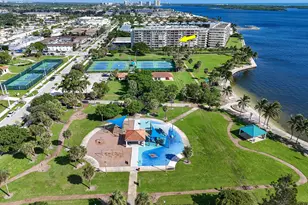 801 Lake Shore Dr, Lake Park, FL 33403 - Photo 35