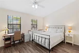 247 City View Dr, Fort Lauderdale, FL 33311 - Photo 9