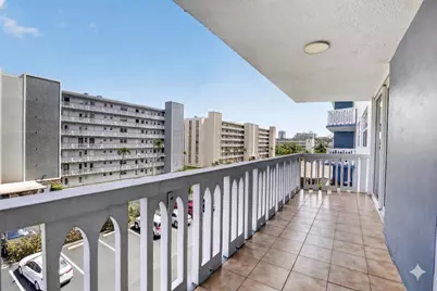 400 NE 12th Avenue #405, Hallandale Beach, FL 33009 - Photo 21