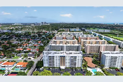 400 NE 12th Avenue #405, Hallandale Beach, FL 33009 - Photo 31
