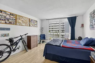 400 NE 12th Ave, Hallandale Beach, FL 33009 - Photo 17