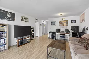 400 NE 12th Ave, Hallandale Beach, FL 33009 - Photo 11
