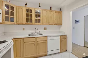 400 NE 12th Ave, Hallandale Beach, FL 33009 - Photo 7