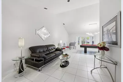 18546 Lake Bend Drive, Jupiter, FL 33458 - Photo 9