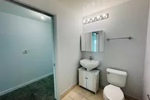 1900 N Bayshore Dr, Miami, FL 33132 - Photo 5