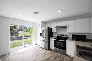 6276 NW Gisela St, Port Saint Lucie, FL 34986 - Photo 7