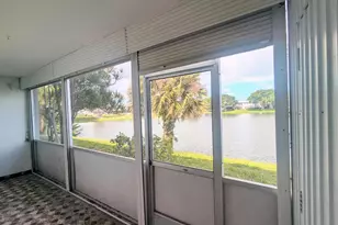 222 Somerset L, West Palm Beach, FL 33417 - Photo 11