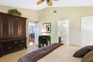 915 Club Dr, Palm Beach Gardens, FL 33418 - Photo 5