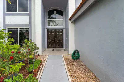 143 St Michaels Court, Jupiter, FL 33458 - Photo 3
