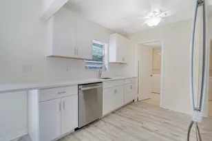 3800 Calvin Ave, West Palm Beach, FL 33407 - Photo 21