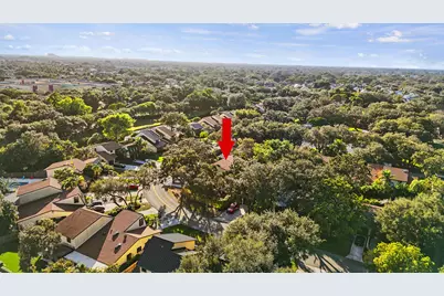 1089 Raintree Drive, Palm Beach Gardens, FL 33410 - Photo 33