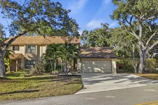 1089 Raintree Dr, Palm Beach Gardens, FL 33410 - Photo 1