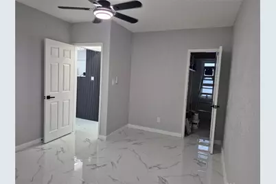 1109 NE 1st Street #1, Fort Lauderdale, FL 33301 - Photo 11