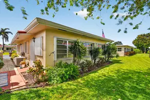 1211 NW 44th St, Deerfield Beach, FL 33064 - Photo 17