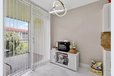 110 Half Moon Circle #D2, Hypoluxo, FL 33462 - Photo 23