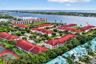 110 Half Moon Cir, Hypoluxo, FL 33462 - Photo 39