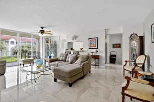 110 Half Moon Cir, Hypoluxo, FL 33462 - Photo 19