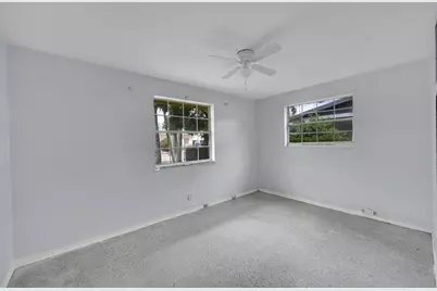 1645 W 31st Street, Riviera Beach, FL 33404 - Photo 15