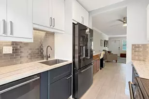 2607 NE 8th Ave, Wilton Manors, FL 33334 - Photo 5