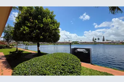 900 SW 10th Terrace #2s, Hallandale Beach, FL 33009 - Photo 1
