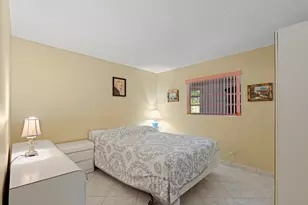 4000 NW 44th Ave, Lauderdale Lakes, FL 33319 - Photo 13