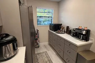 539 NW 36th Ave, Deerfield Beach, FL 33442 - Photo 9