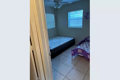 390 SW 7th Rd Road SW, Vero Beach, FL 32962 - Photo 5