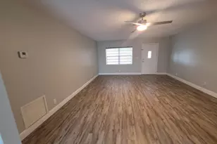 516 NW 54th St, Boca Raton, FL 33487 - Photo 5