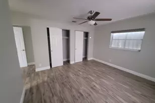 516 NW 54th St, Boca Raton, FL 33487 - Photo 9