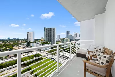 315 NE 3rd Avenue #1506, Fort Lauderdale, FL 33301 - Photo 1