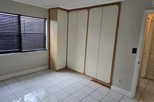10050 Winding Lake Rd, Sunrise, FL 33351 - Photo 11