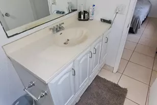 600 Pine Dr, Pompano Beach, FL 33060 - Photo 23