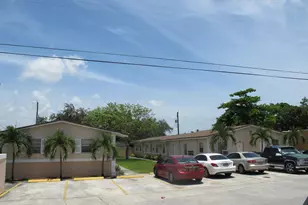 [Address not provided], Hallandale Beach, FL 33009 - Photo 3